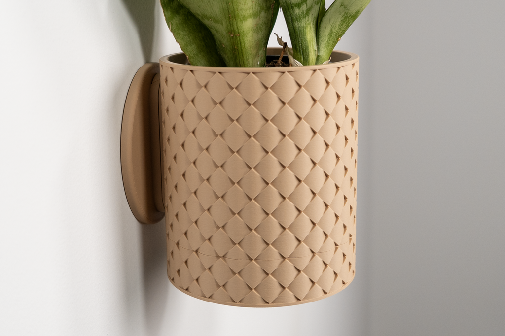 Quilted Wall Planter with Hiden Drip Tray