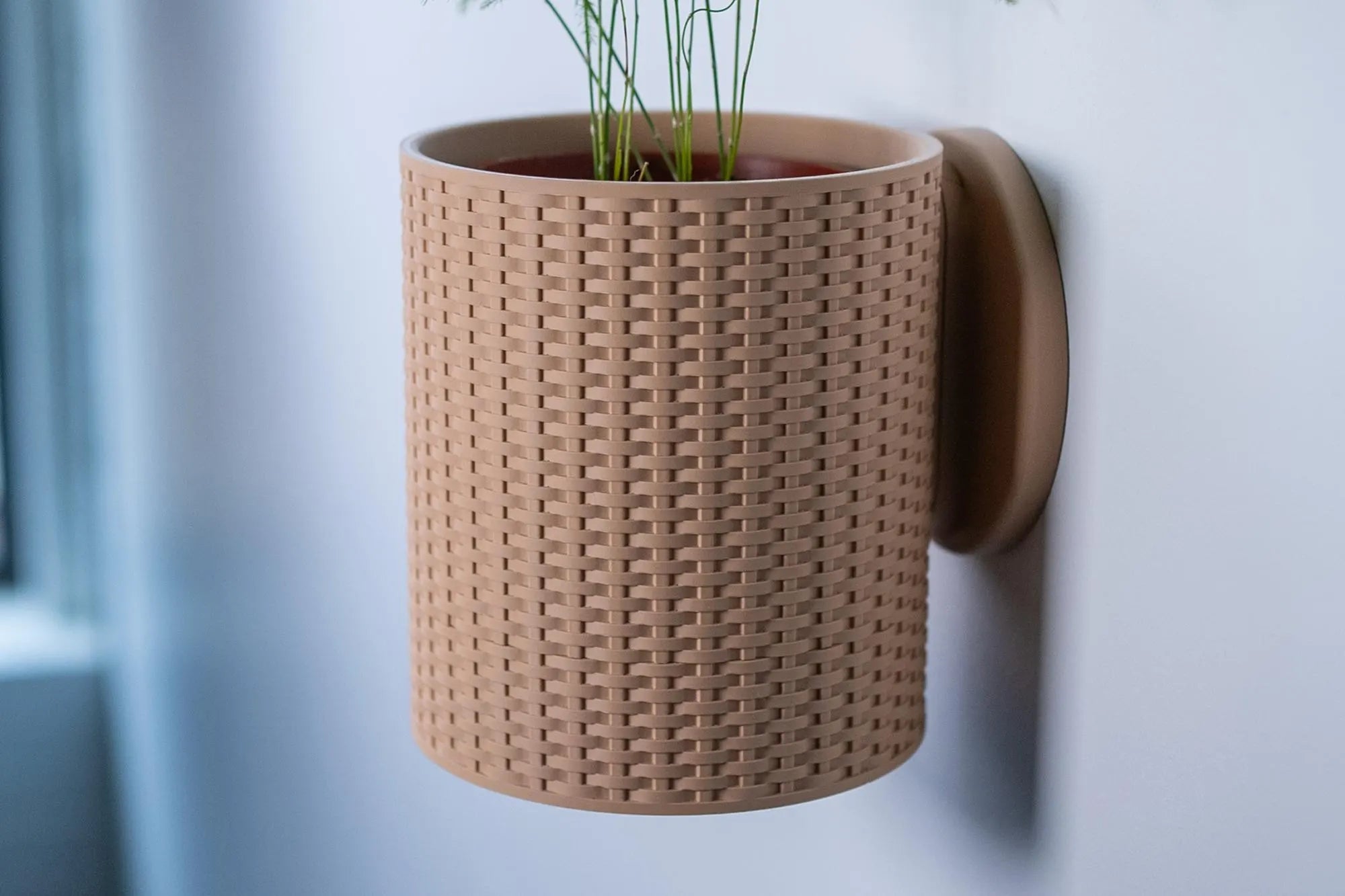 Basketweave Wall Planter with Hidden Drip Tray
