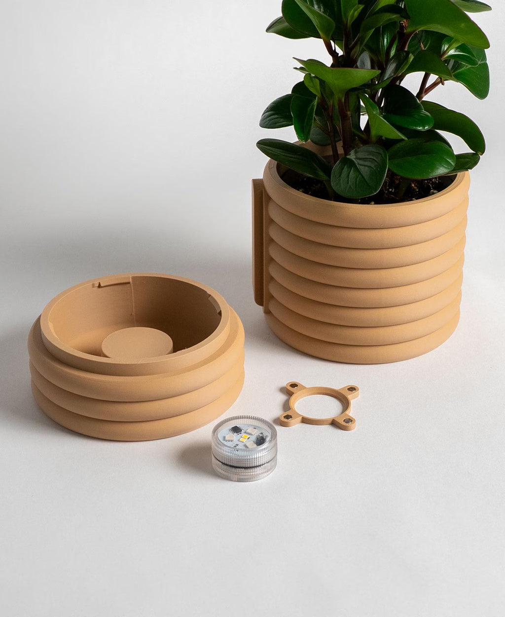 Ribbed Wall Light Planter With Hidden Drip Tray