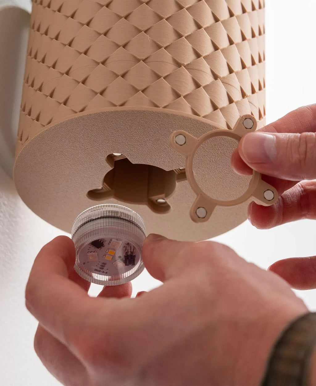 Quilted Wall Light Planter With Hidden Drip Tray