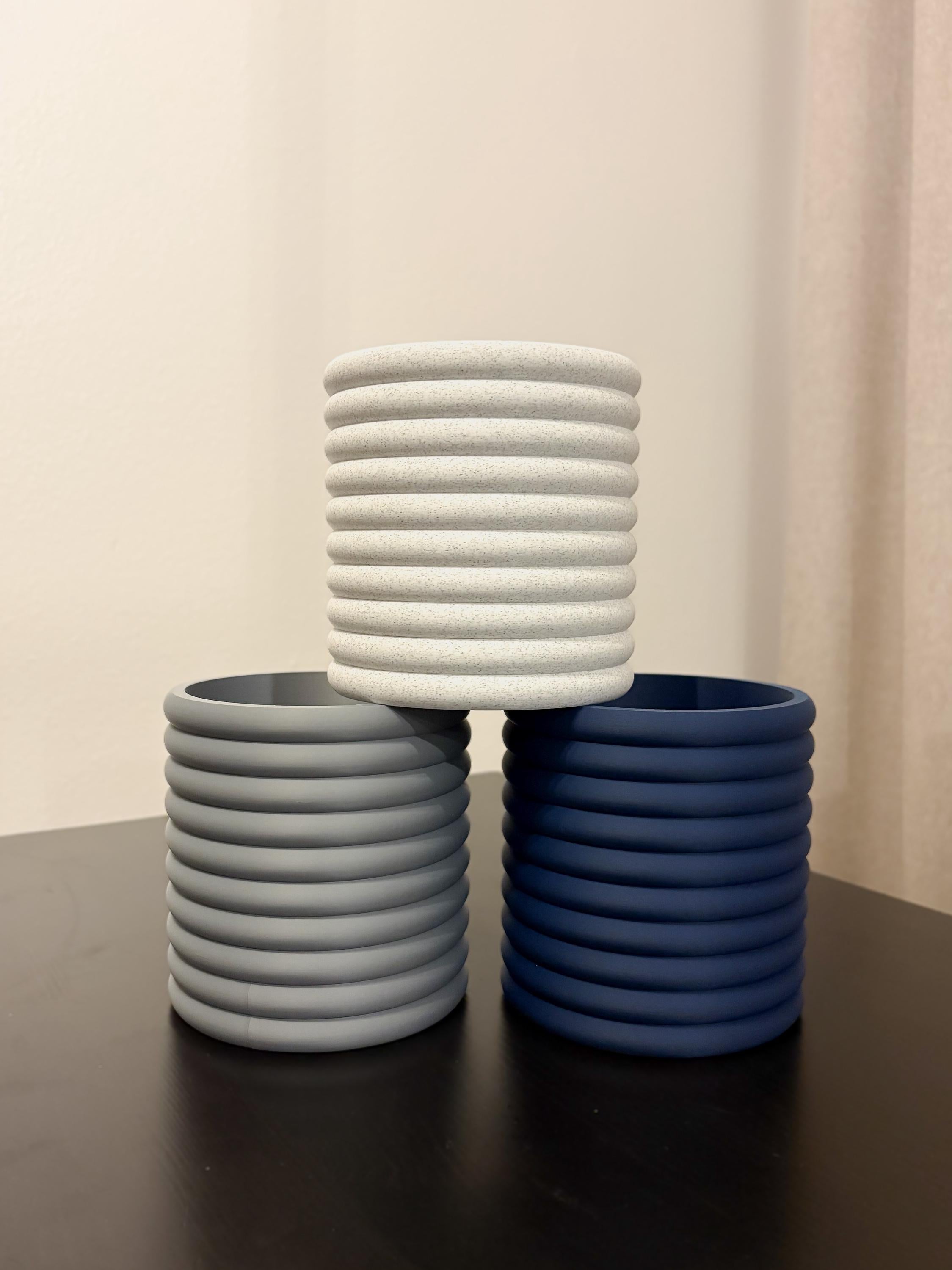 Ribbed Wall Light Planter With Hidden Drip Tray