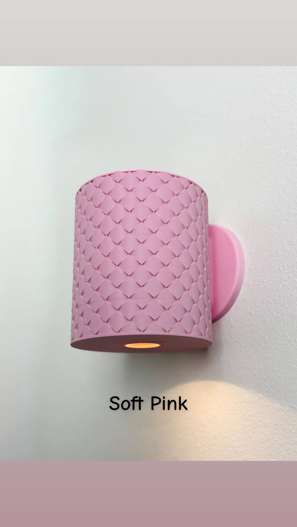 Quilted Wall Light Planter With Hidden Drip Tray